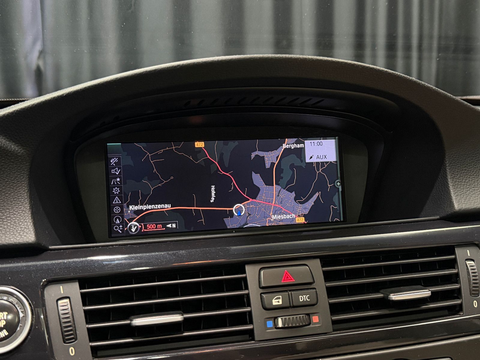 Fahrzeugabbildung BMW 335 i xDrive Touring|LEDER|NAVI|PANO