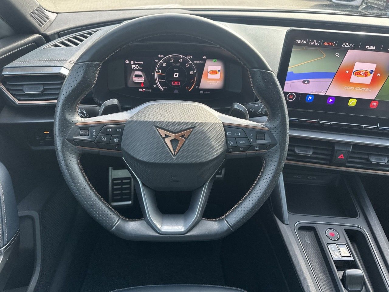 Fahrzeugabbildung CUPRA Leon Sportstourer 2.0 TSI 245 PS DSG - mit KI generiert/bearbeitet