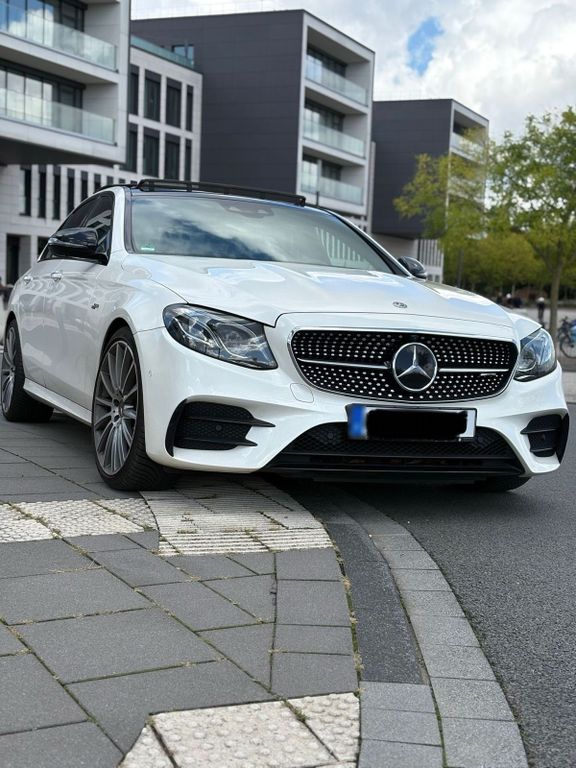 Image of Mercedes-Benz E 53 AMG