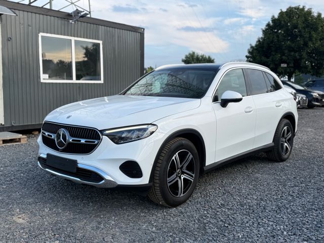 MERCEDES-BENZ GLC 220 d 4Matic *PANO* Standheizung
