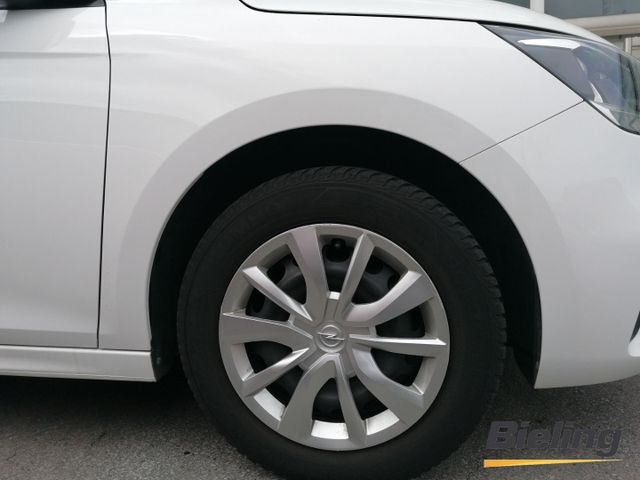Corsa F Basis 1.2, 55 kW (75 PS), Klima , Radio 