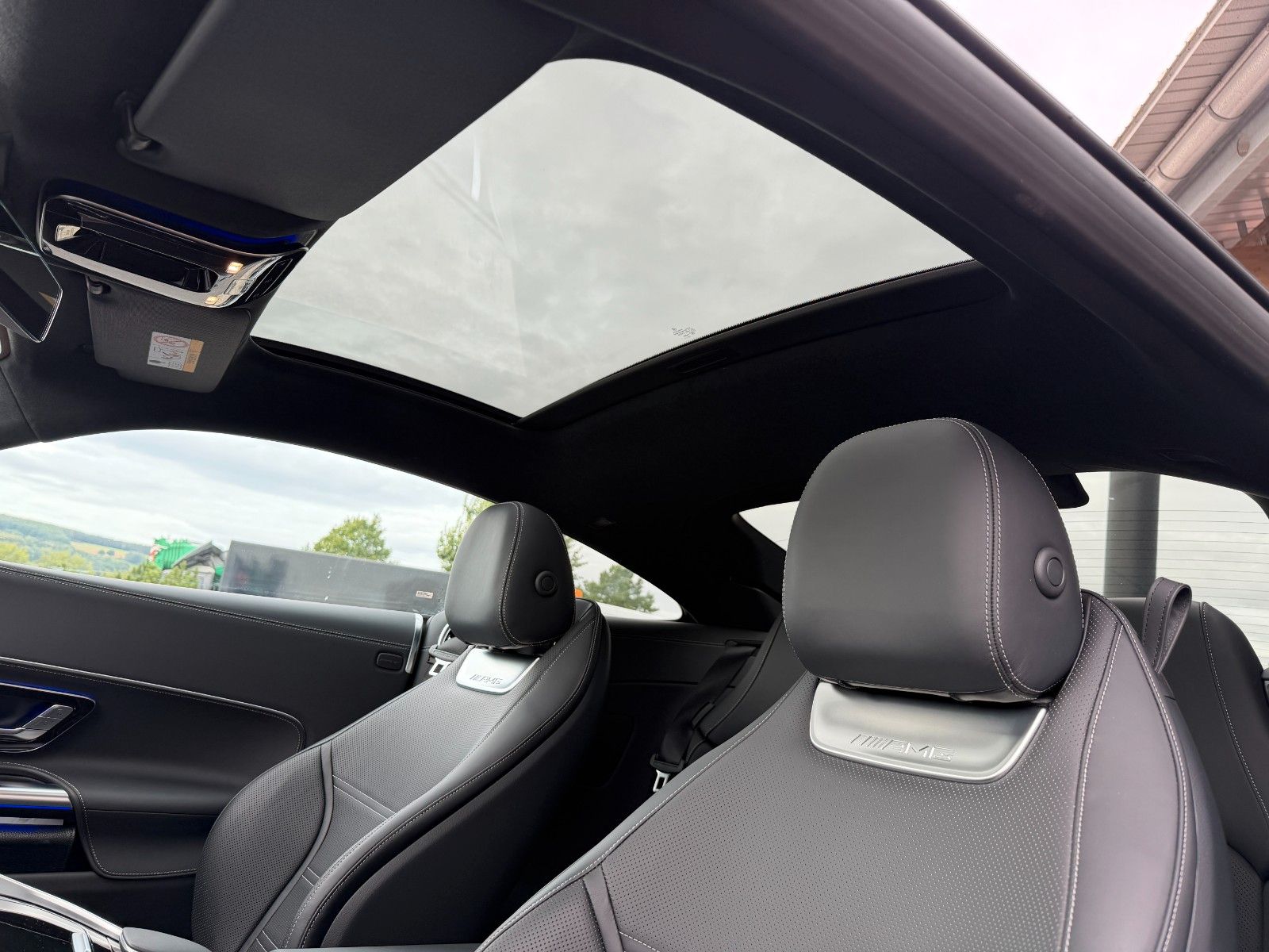 Fahrzeugabbildung Mercedes-Benz AMG GT 43 Premium Plus HUD+Burm+RideControl+360°