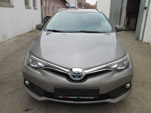 Toyota Auris Touring  Hybrid 1,8-l-VVT / Garantie