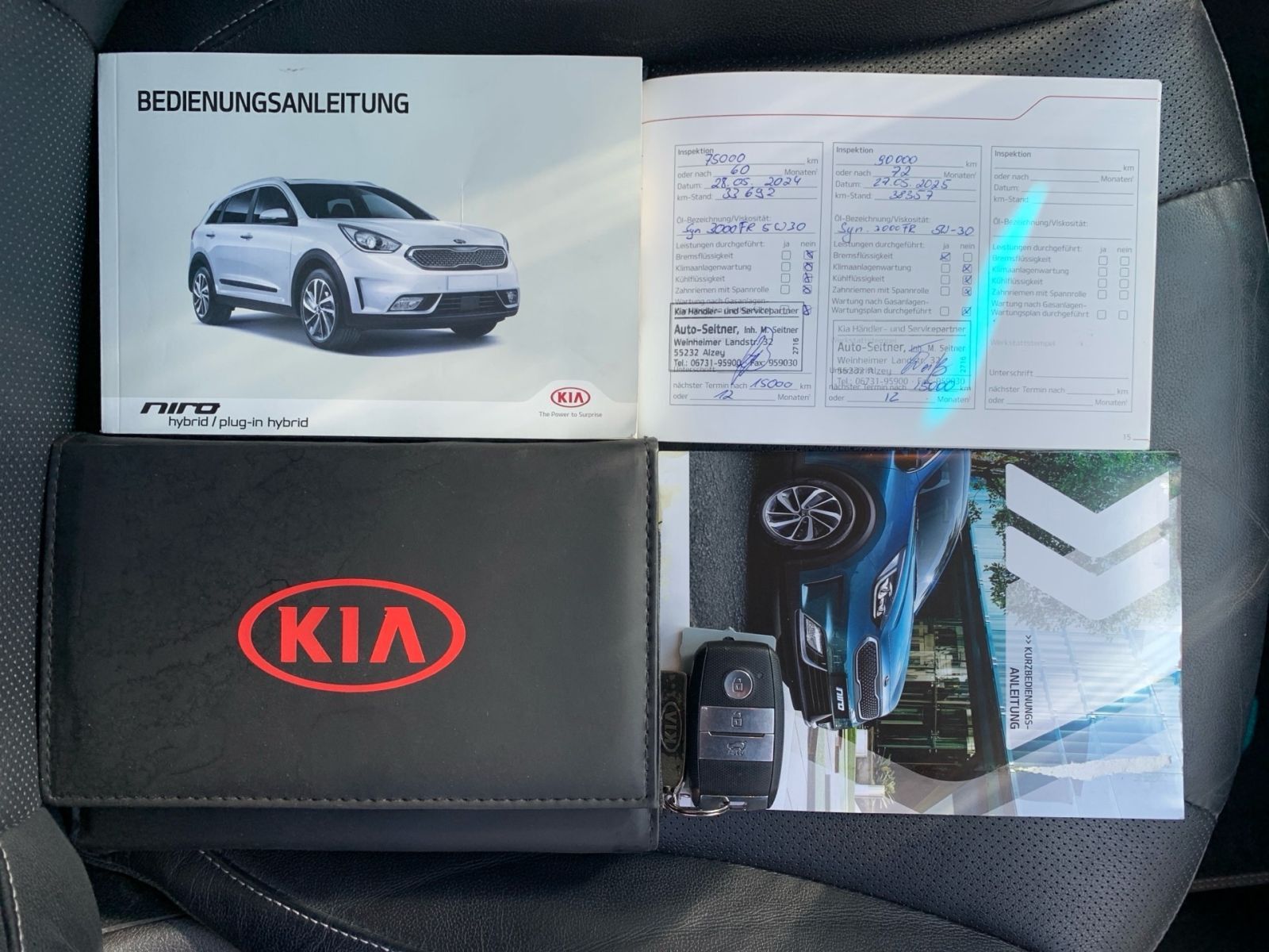 Fahrzeugabbildung Kia Niro 1.6 Hybrid Spririt AHK Leder Navi 1Hd