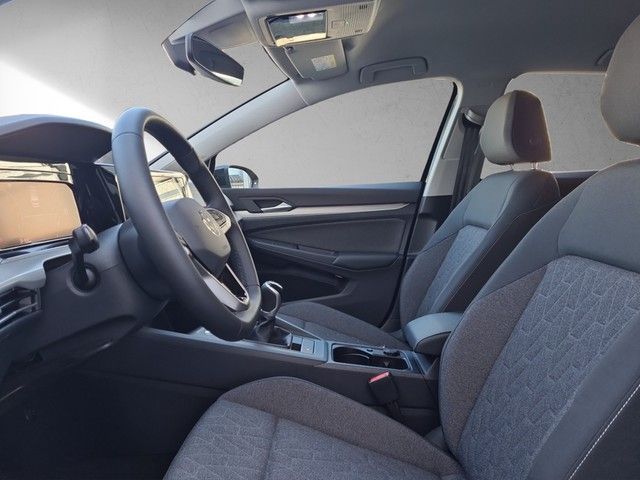 Fahrzeugabbildung Volkswagen Golf VIII TSI Move Kamera Navi LED VC