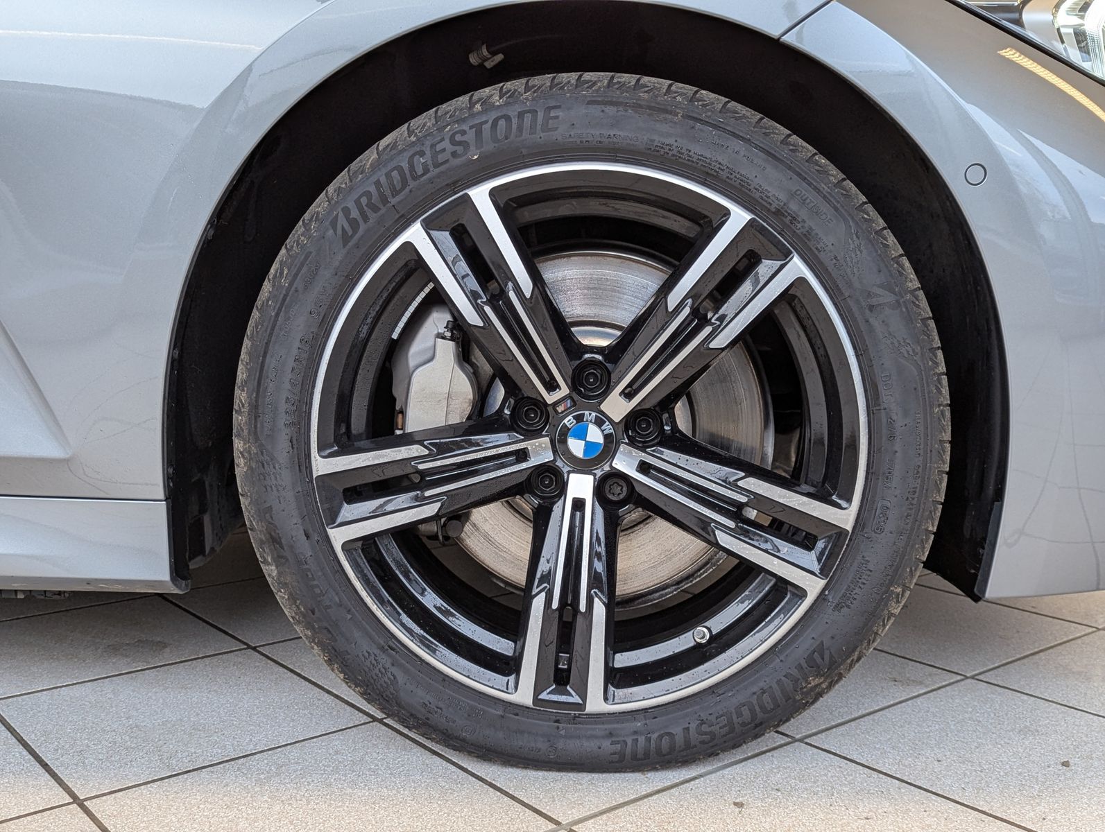 BMW 330 d xD M-Sport Pano LED-adaptiv ACC AHK - Image 10