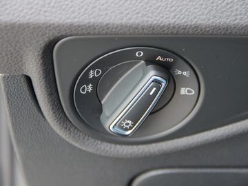 Volkswagen Touran Move Comfortline KLIMA LED NAVI ALU