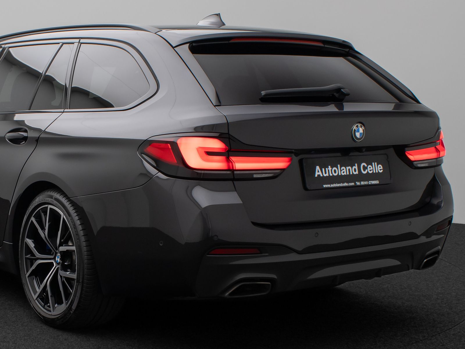 Fahrzeugabbildung BMW 540d xD M Sport Kamera HUD DAB H/K 4xKlima AHK