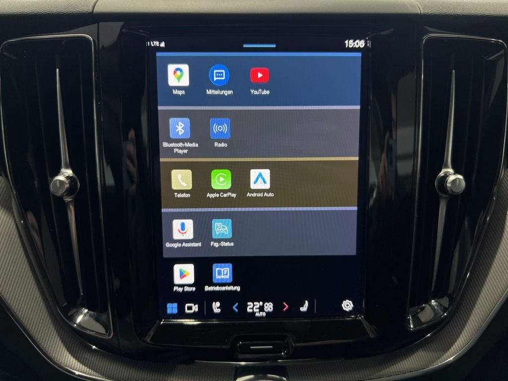 Volvo XC60 T6 R-Design Recharge AWD ACC AHK 360° LED