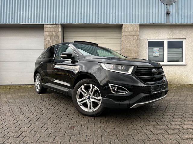 Ford Edge Titanium 4x4 LED/Pano/Kamera