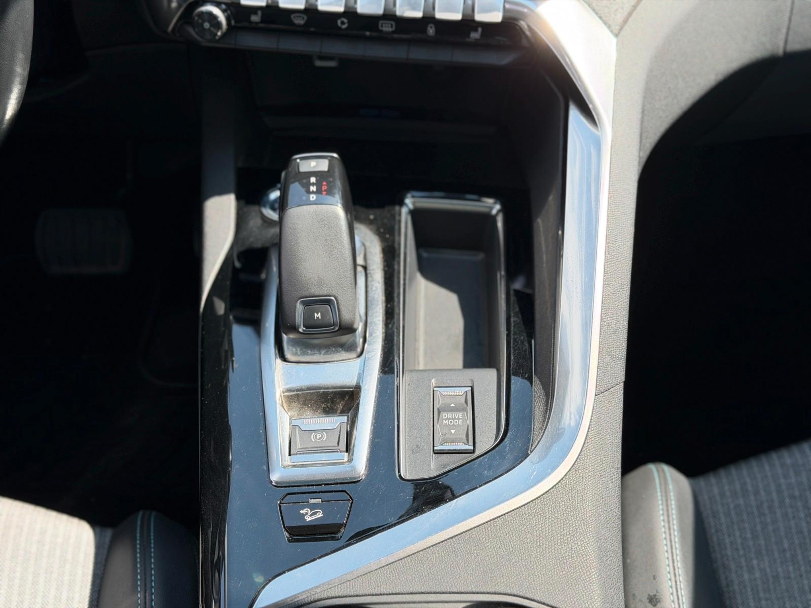 Peugeot 3008 1.6 PureTech 180 EAT8 Garantie* LED*, миниатюра 17