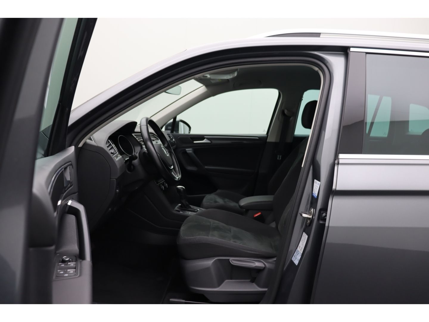 Fahrzeugabbildung Volkswagen Tiguan Highline BMT Start-Stopp ACC 3-Klimaautom