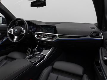 Fahrzeugabbildung BMW M340d xDr Tour HUD H/K Pano M Sportbremse Laser