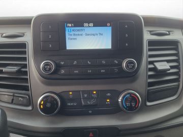 Ford Tourneo Custom - 11