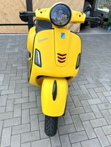 Piaggio Vespa 300 GTS Giallo Opaco (Gelbmatt) - Angebote entsprechen deinen Suchkriterien