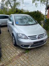 Volkswagen Golf Plus 1.6 Tour KLIMAAUTOMATIK AHK TEMPOMAT - Volkswagen Golf: Tour