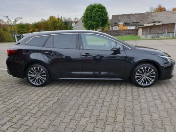Toyota Corolla - 2