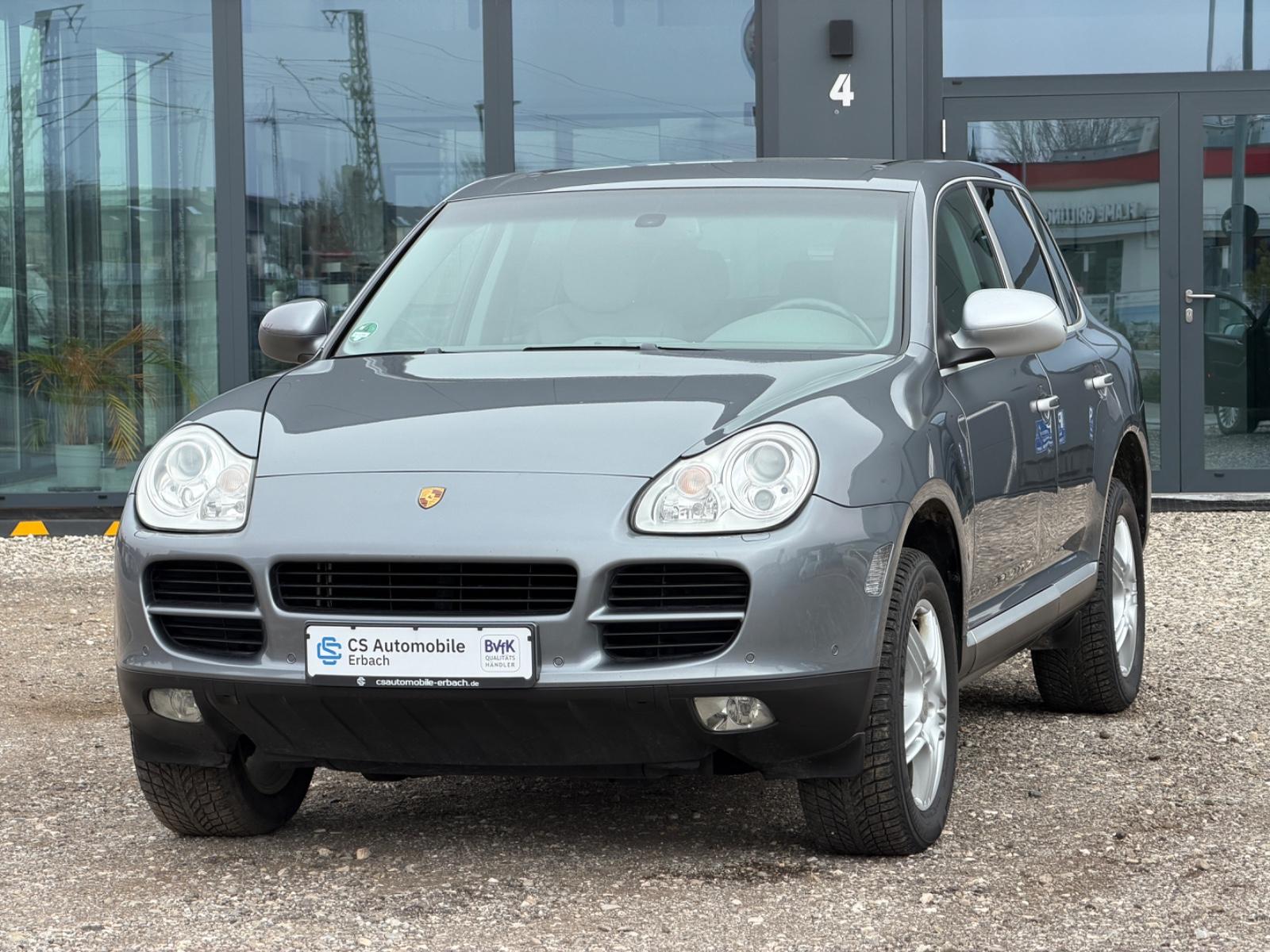 Porsche Cayenne S V8 tiptronic AHK Xenon Navi Leder BOSE