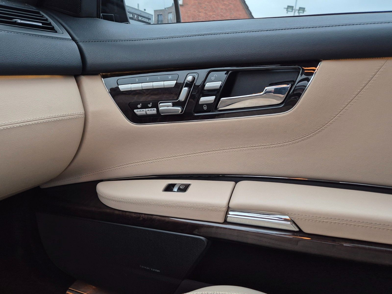 Fahrzeugabbildung Mercedes-Benz CL 500 AMG/Deutsch/Scheckheft/Massage/Top