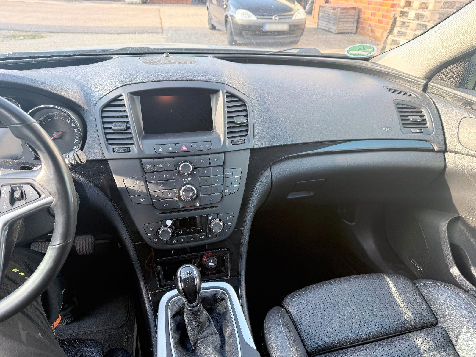 Opel Insignia 2013 — photo 8