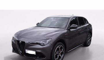 Alfa-Romeo Stelvio - 2
