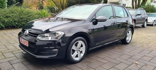 Volkswagen Golf VII Lim. Highline BMT