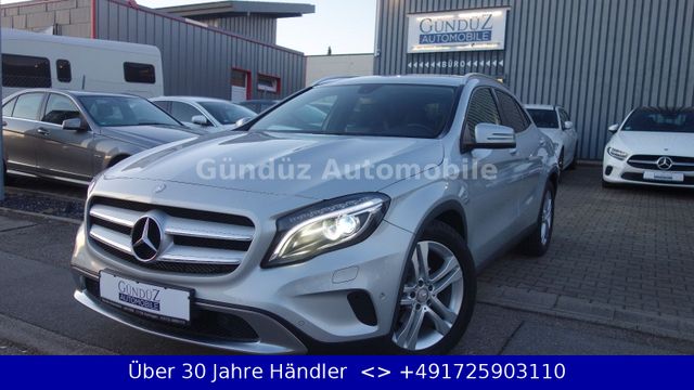 Mercedes-Benz GLA 220 CDI 7G-DCT  d 4Matic URBAN*XENON*AHK*LE