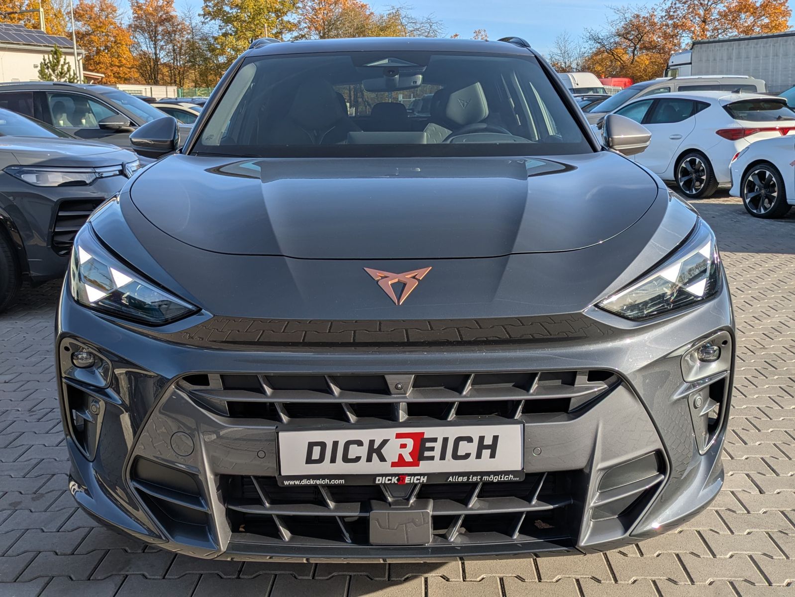 Fahrzeugabbildung CUPRA Terramar 2.0 TSI 4D VZ HUD*MATRIX*PANO*DCC*20"