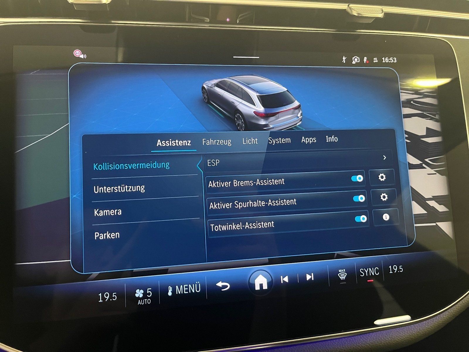Fahrzeugabbildung Mercedes-Benz E 220 T d 4M Avantgarde*AHK*Totwinkel*Kamera*LED