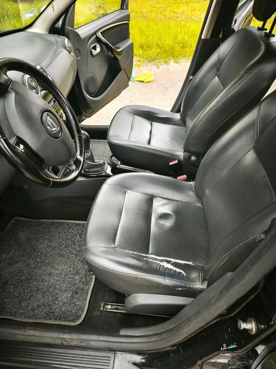 Dacia Duster 2011 — photo 12