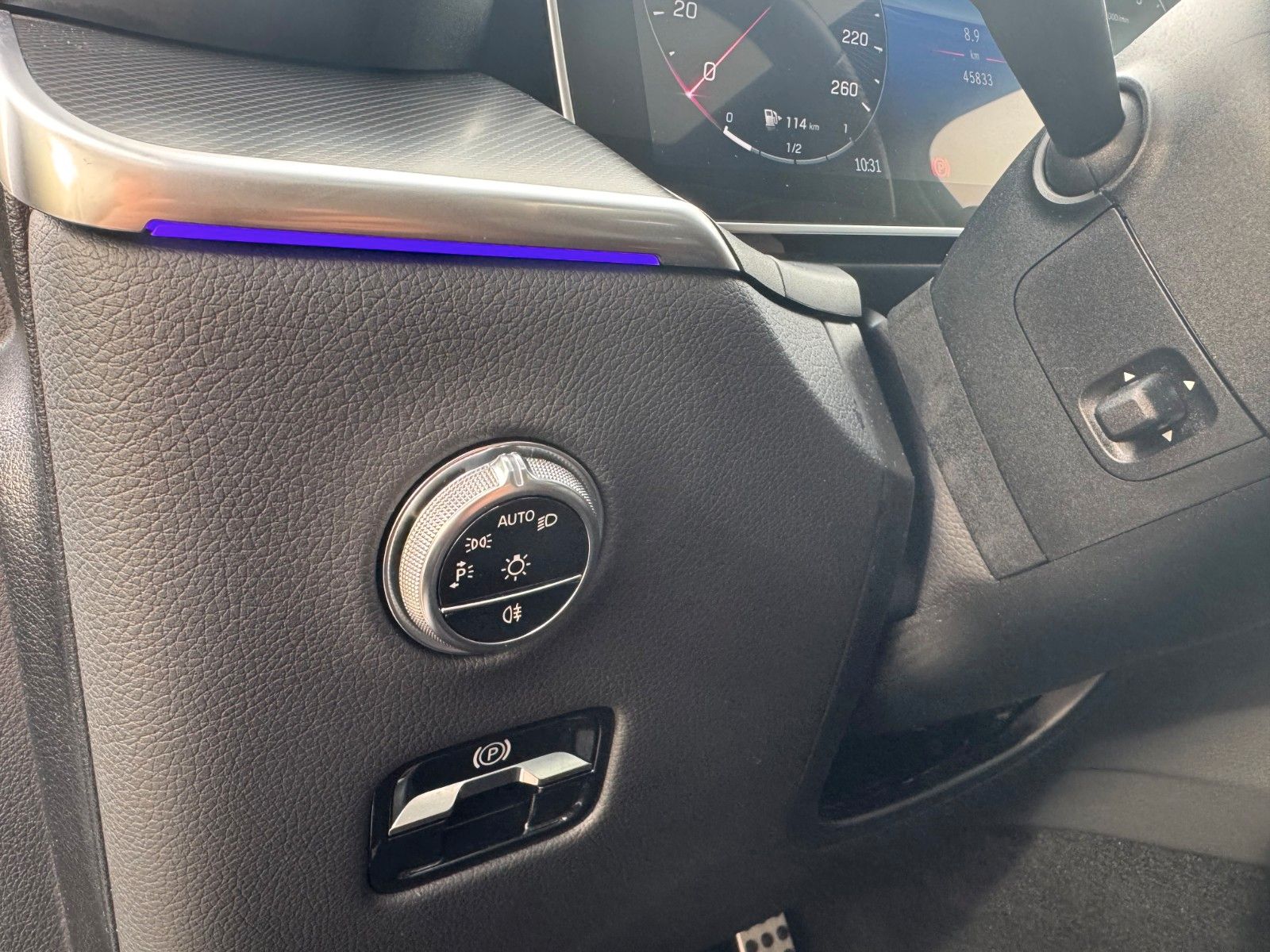 Fahrzeugabbildung Mercedes-Benz GLC 300 4M+AMG+Pano+Burm+360+Memory