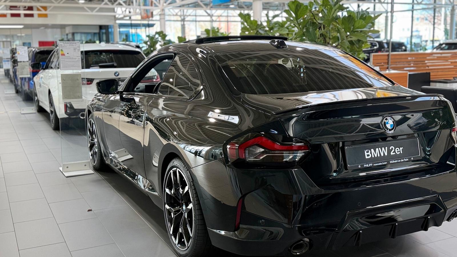 showroom-image-main