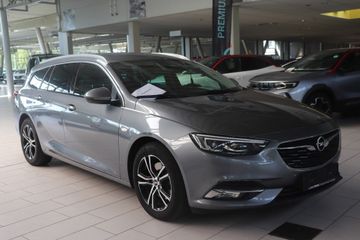 Fotografie 2 des Opel Insignia Sports Tourer 2.0 Diesel Innovation