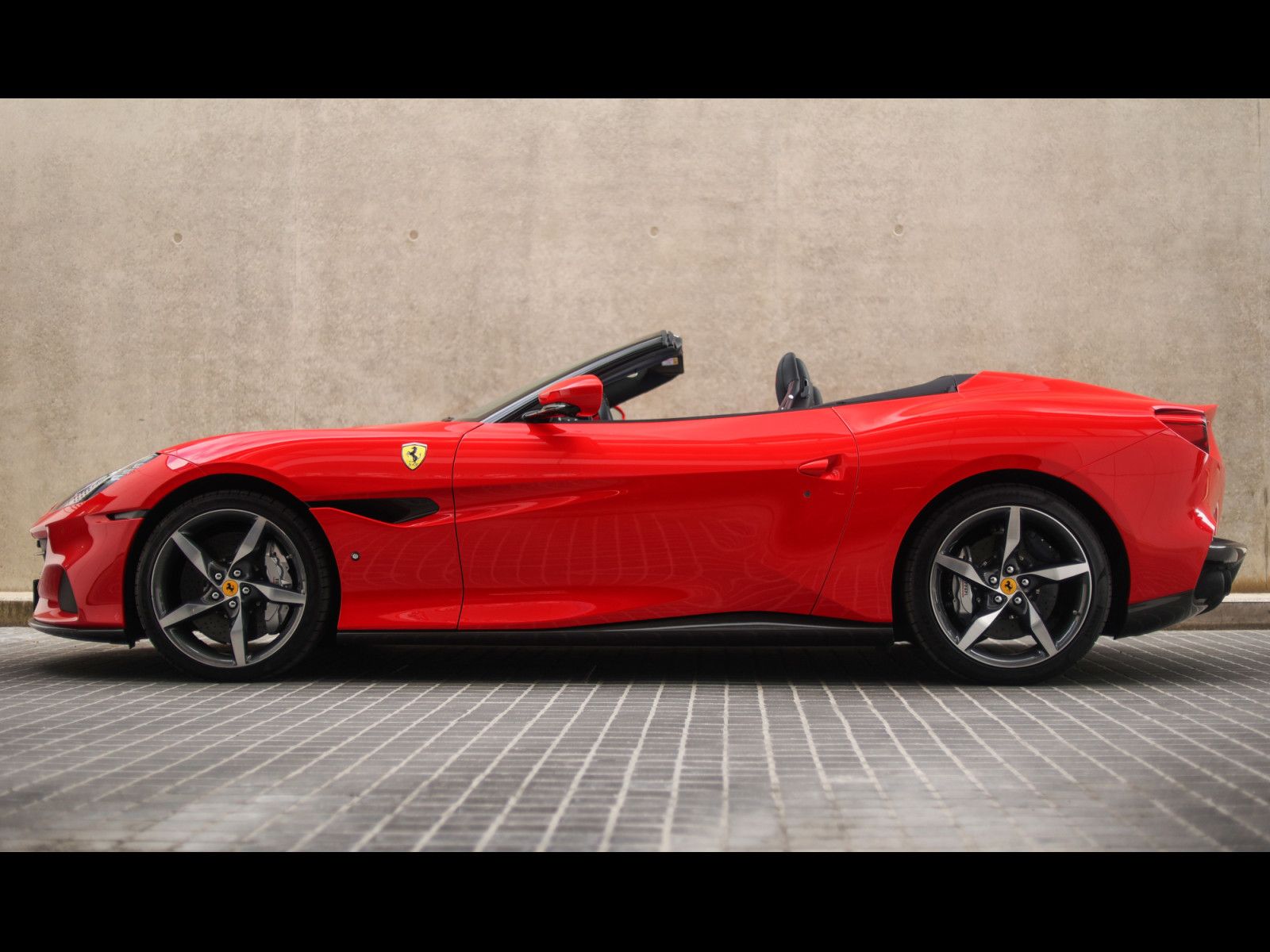 Ferrari Portofino M V8°CARBON°360°DISPLAY°JBL°MAGNERIDE imagem 2