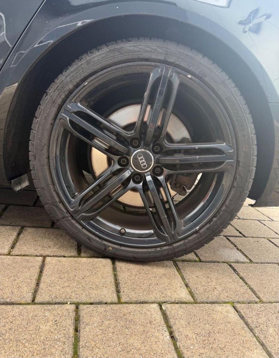 Audi A6 2009 — photo 11
