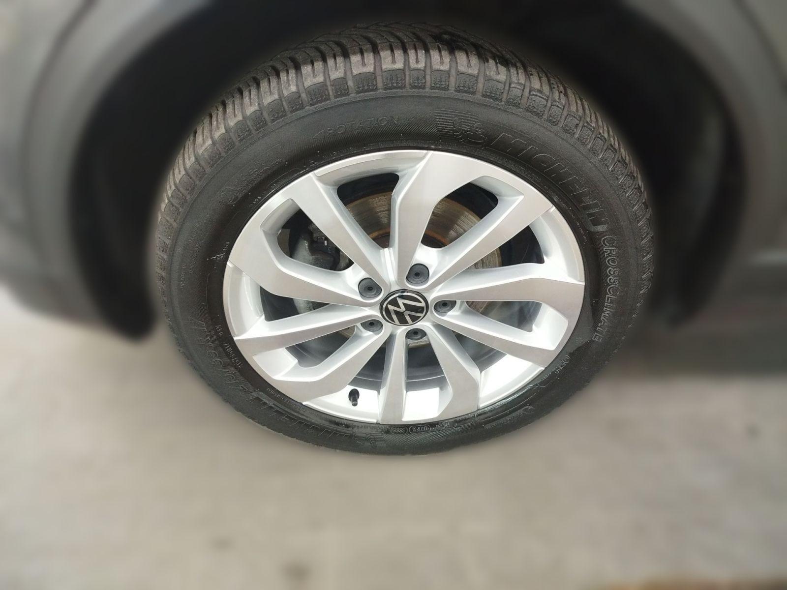 Volkswagen T-ROC 1.5 TSI DSG Style NAVI LED APP KAMERA