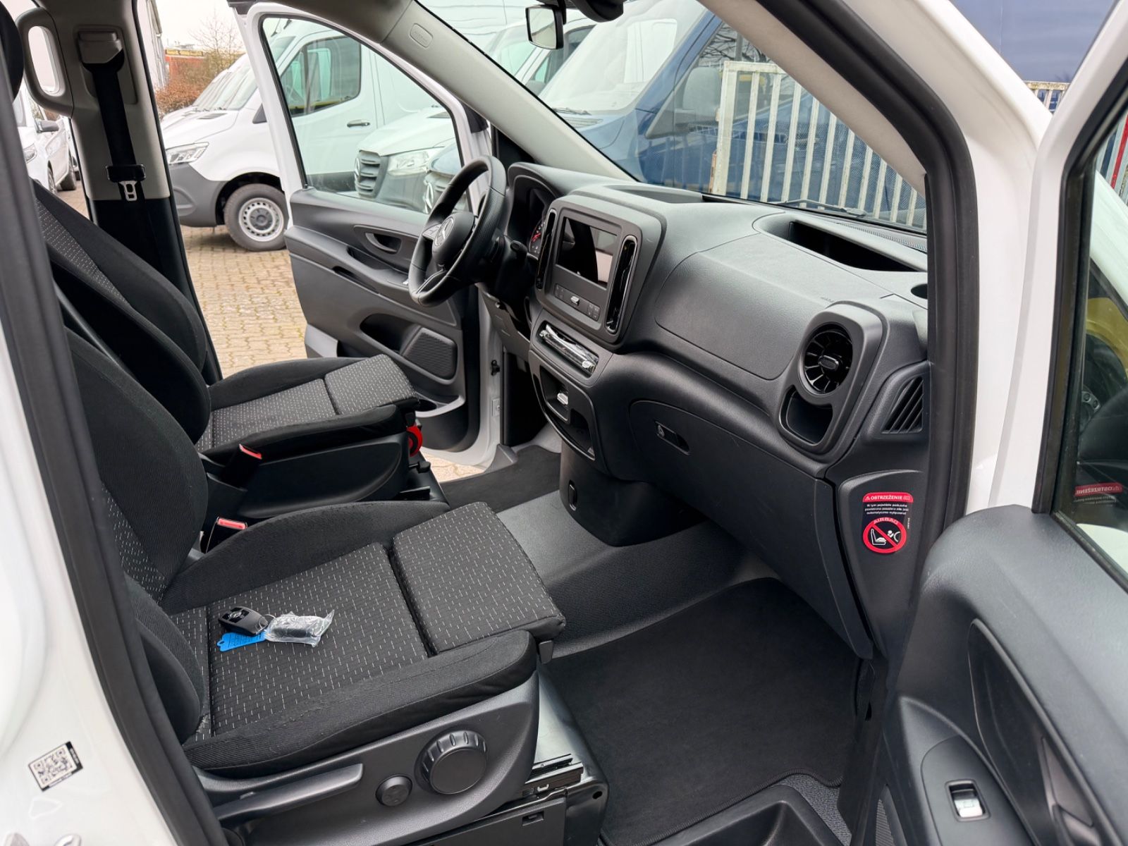 Mercedes-Benz Vito Tourer 116 CDI Pro 8 Sitzer Autom. 2x Klima foto 15
