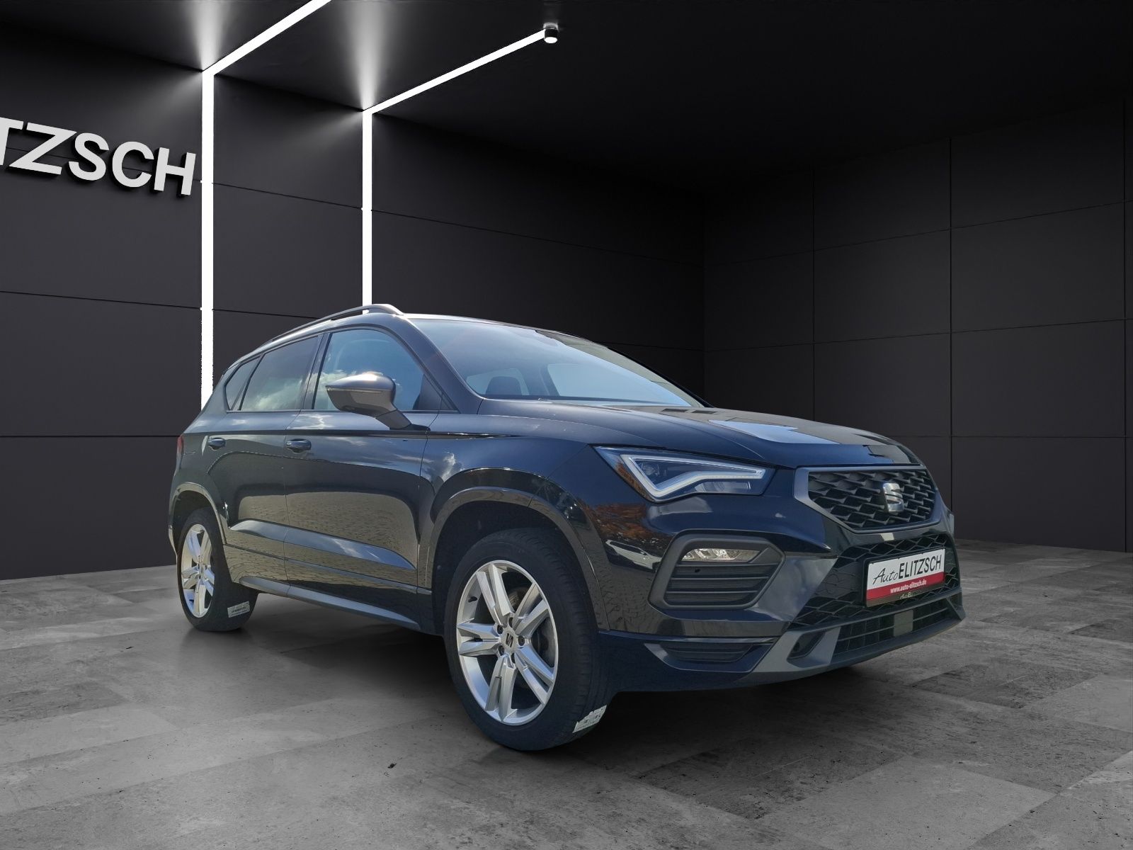 Fahrzeugabbildung SEAT Ateca TDI FR-Line DSG LED Navi ACC RFK SH 18"