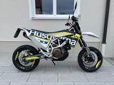 Husqvarna 701 - HUSQVARNA SUPER MOTO