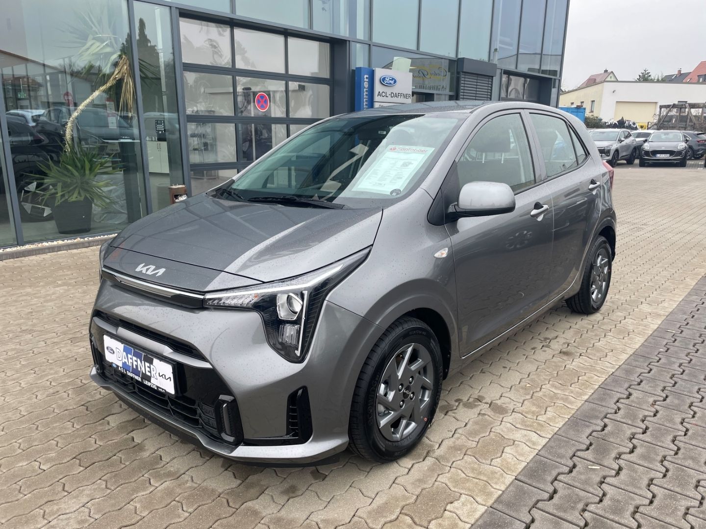 Fahrzeugabbildung Kia Picanto Vision Kamera PDC DAB Navi Verkehrszeich
