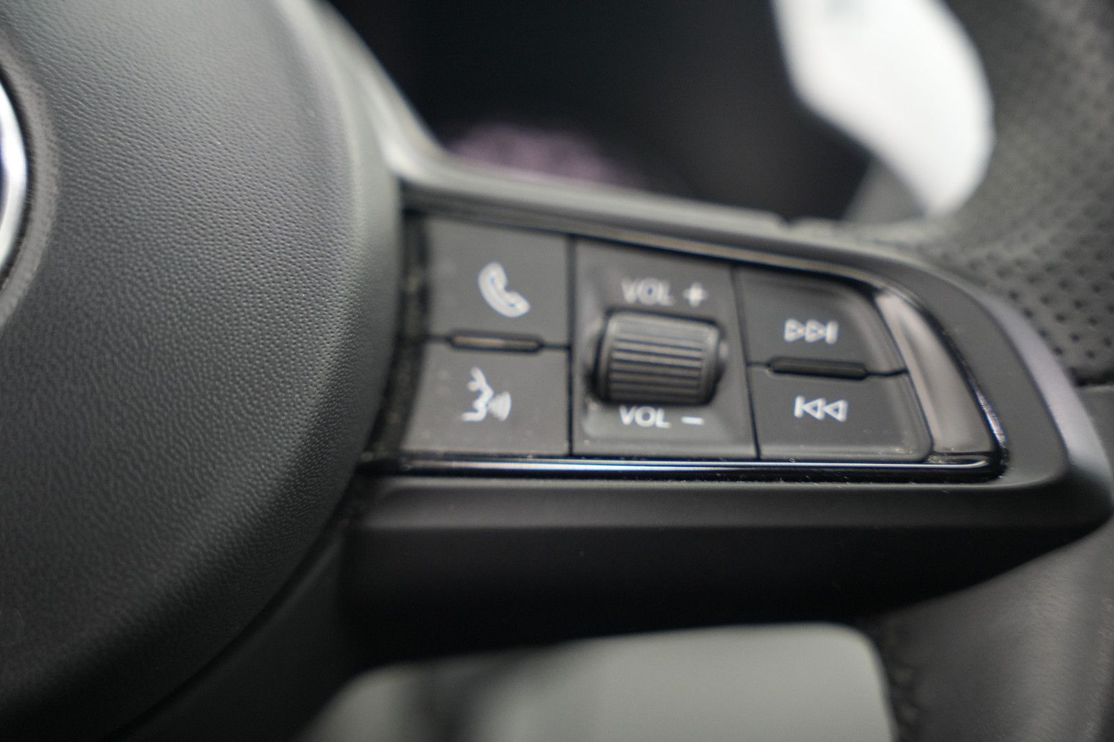 Fahrzeugabbildung Alfa Romeo Giulia Veloce *Harman&Kardon*Memory*Kamera*Navi