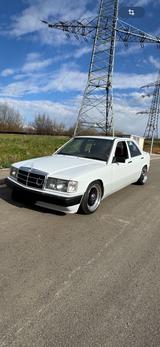 Mercedes-Benz 190E 2,0L Automatik W201 BBS... - Mercedes-Benz 190 Gebrauchtwagen in Stuttgart