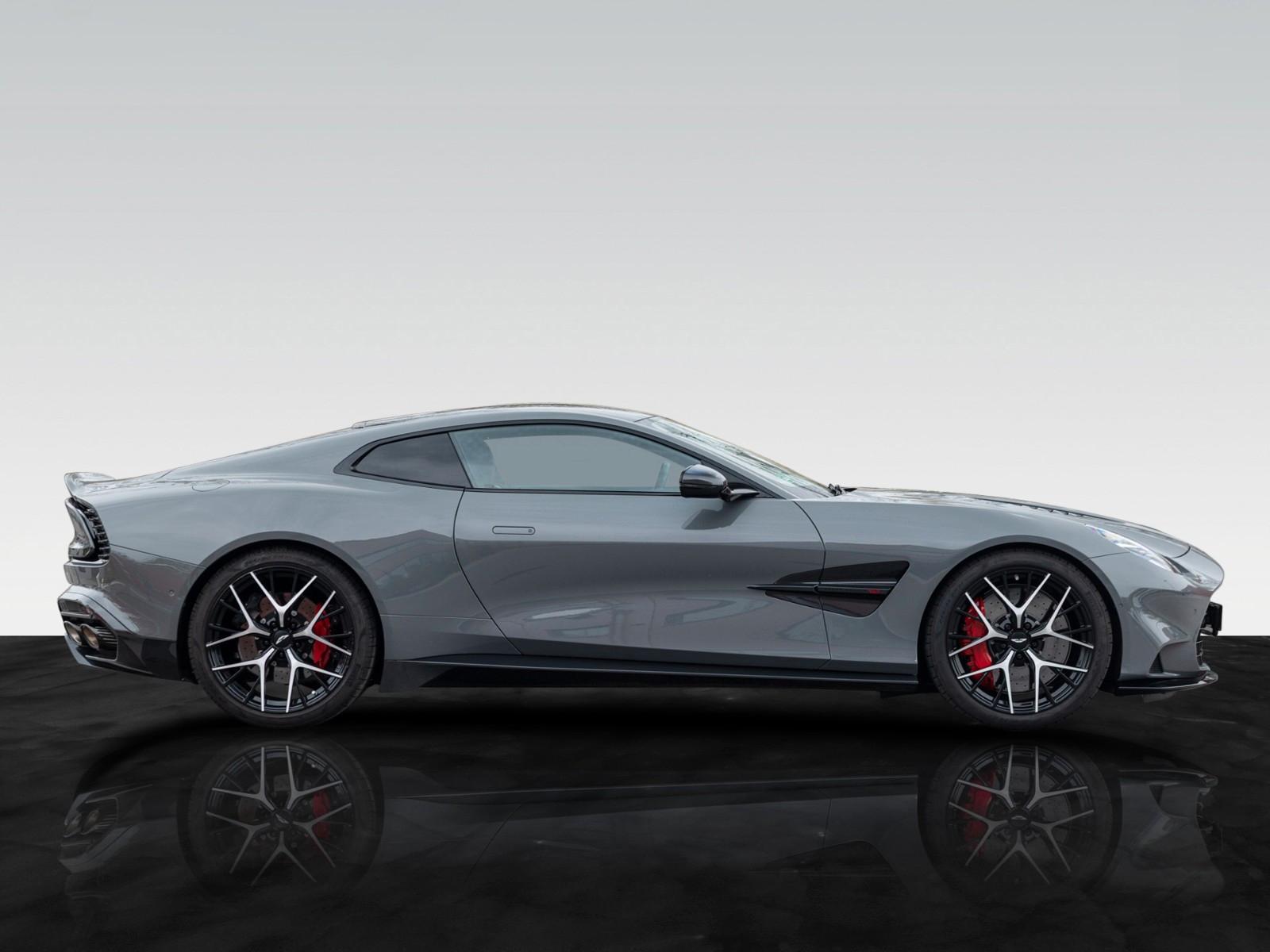 Aston Martin Vanquish | Titan Auspuff | Black Pack