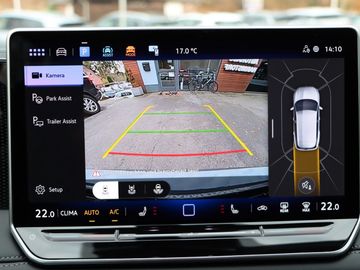 Volkswagen Tiguan 1.5 eTSI 110 kW Life AHK elek. Koffer Kam