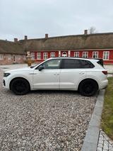 Volkswagen Touareg 3.0 V6 TDI 210kW 4MOTION Tiptronic - - Volkswagen Touareg: 2.0
