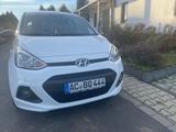 Hyundai i10 1.0  erst 61.500km!  TüV Neu  - Hyundai: 50