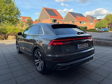 2018 AUDI Q8 — фото 3
