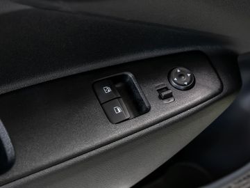 Hyundai i10 1.2 Benzin 5-Gang Trend Navi Apple CarPlay