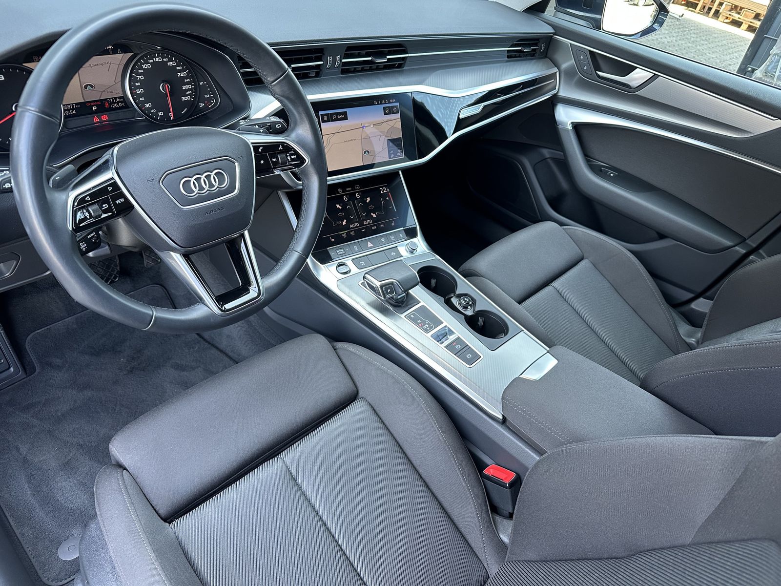 Fahrzeugabbildung Audi A6 Avant 40 TDI Sport NAV+LED+ACC+KAM+CARPLAY+PP