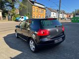 Volkswagen Golf V Lim. United - Volkswagen Golf aus 2008: V United